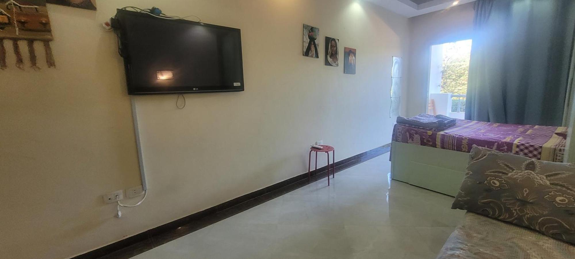 Beachfront Seaview Haven Modern Near Airport Apartment